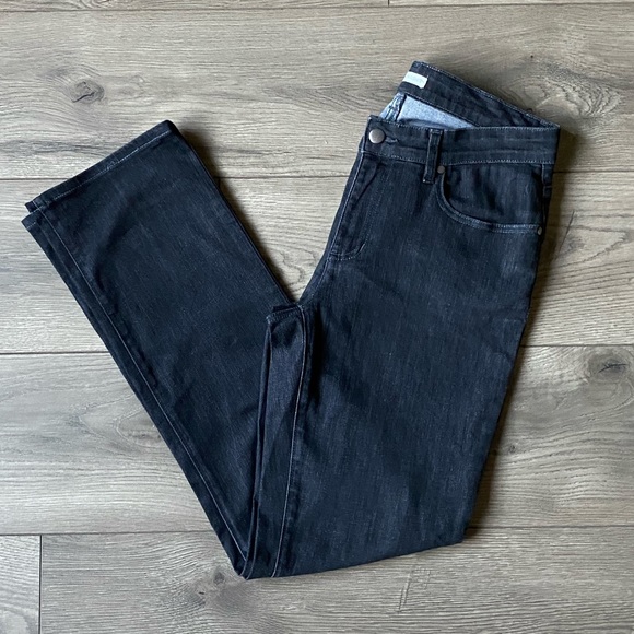 Eileen Fisher Dark Wash Straight Leg Jeans 6 - Picture 1 of 5